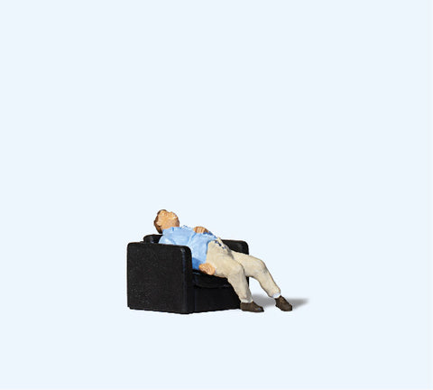 Preiser 28260 HO/OO Gauge Taking a Nap Figure