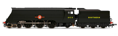 Hornby R30455 OO Gauge SR Merchant Navy Class 4-6-2 21C9 Shaw Savill WWII 80th Anniversary Collection