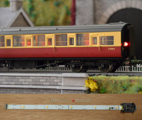Train-Tech CL27 OO Gauge Automatic Coach Lighting Cool White/Flickering Tail
