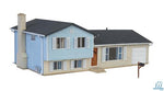 Walthers 933-3794 HO Gauge Split Level House Kit