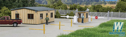 Walthers 933-4076 HO Gauge Modern Guard Shack Kit