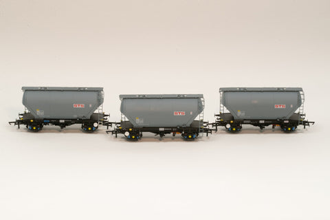Accurascale 2020STS-A OO Gauge STS PCA Cement Wagon Triple Pack A