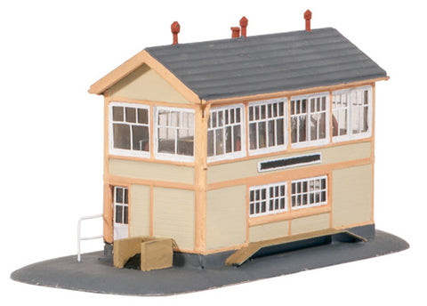 Ratio 223 N Gauge GWR Wooden Signal Box Kit