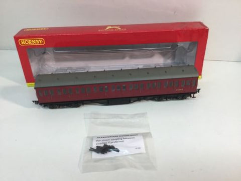 Hornby R4659 OO Gauge BR (Ex-LMS) Non-Corridor Third Class Coach M11703M