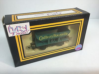 Dapol B142 OO Gauge Hopper Wagon Cadbury Bournville