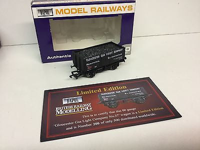 Dapol OO Gauge 7 Plank Wagon Gloucester Gas Light - BRM Limited Edition