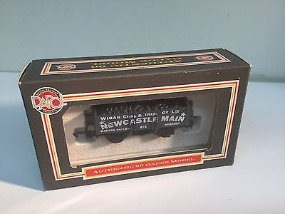 Dapol OO Gauge 5 Plank Wagon Newcastle Main Wigan Coal/Manton