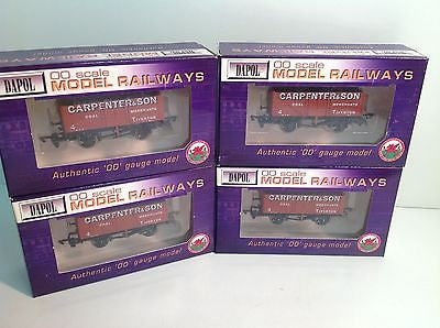 Dapol B550 OO Gauge 7 Plank Wagon Carpenter Tiverton x4