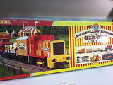 Hornby R1107 OO Gauge Bartellos' Big Top Circus Train Set