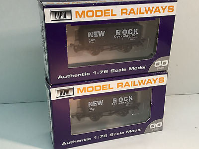 Dapol OO Gauge 7 Plank Wagons New Rock Colliery - East Somerset
