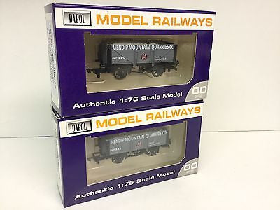 Dapol OO Gauge 7 Plank Wagons Mendip Mountain Quarries - East Somerset