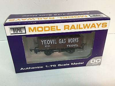 Dapol OO Gauge 7 Plank Wagon Yeovil Gas Works - Buffers Special Edition