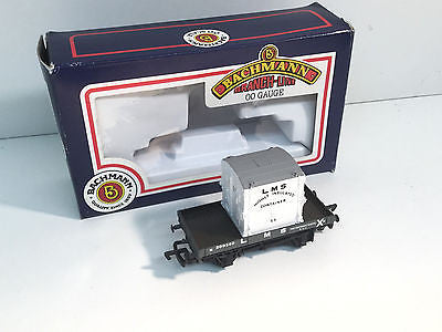 Bachmann 33-953 OO Gauge 1 Plank Wagon with Small Container LMS