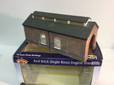 Bachmann 44-007 OO Gauge Red Brick Single Road Engine Shed