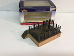 Bachmann 44-003 OO Gauge Cattle Dock