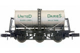 Dapol 2F-031-023 N Gauge 6 Wheel Milk Tank United Dairies (Green Text) 4430