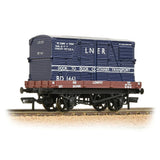 Bachmann 37-481 OO Gauge 1 Plank Wagon LNER Bauxite With 'LNER' Blue BD Container