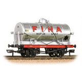 Bachmann 37-680B OO Gauge 14T Tank Wagon 'Fina' Silver