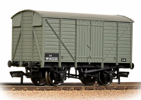 Bachmann 37-731B OO Gauge GWR 12T Ventilated Van BR Grey (Early)