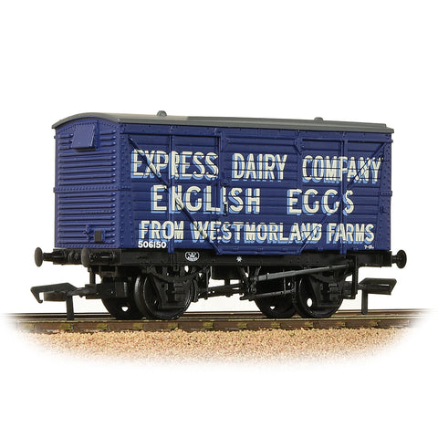 Bachmann 37-807 OO Gauge 12 Ton Planked Ventilated Van 'Westmorland Eggs'