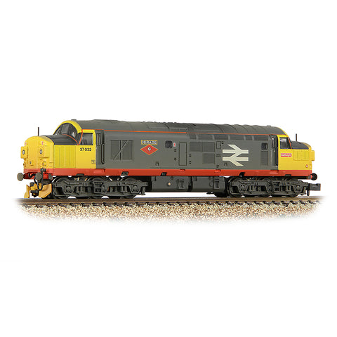 Graham Farish 371-474 N Gauge Class 37/0 Split Headcode 37032 'Mirage' BR R.freight (Red Stripe) [W]