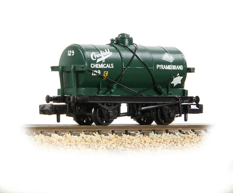 Graham Farish 373-659A N Gauge 14T Tank Wagon 'Crossfield Chemicals' Green