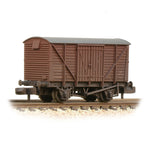 Graham Farish 373-701C N Gauge BR 12T Ventilated Van Planked Sides BR Bauxite (Early) [W]