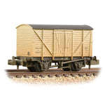 Graham Farish 373-725D N Gauge BR 10T Insulated Van BR White [W]