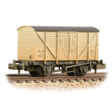 Graham Farish 373-725D N Gauge BR 10T Insulated Van BR White [W]