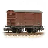 Graham Farish 377-981A N Gauge LNER 12T Ventilated Van Corrugated Steel Ends BR Bauxite [W]