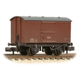 Graham Farish 377-986A N Gauge LNER 12T Ventilated Fruit Van Planked Ends BR Bauxite [W]