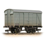 Bachmann 38-081C OO Gauge SR 12T 2+2 Planked Ventilated Van BR Grey (Early) [W]