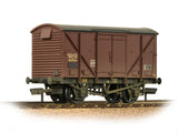 Bachmann 38-183A OO Gauge BR 12T Ventilated Plywood Fruit Van BR Bauxite (Late)