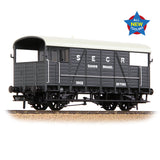 Bachmann 38-915 OO Gauge SE&CR 25T 'Dance Hall' Brake Van SE&CR Grey