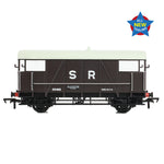Bachmann 38-916 OO Gauge SE&CR 25T 'Dance Hall' Brake Van SR Brown