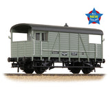 Bachmann 38-917 OO Gauge SE&CR 25T 'Dance Hall' Brake Van BR Grey (Early)