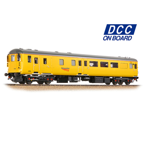Bachmann 39-737ADC OO Gauge BR Mk2F DBSO (Refurbished) Driving Brake Second Open Network Rail