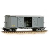 Bachmann 393-025A OO-9 Gauge WD Bogie Covered Ambulance Van