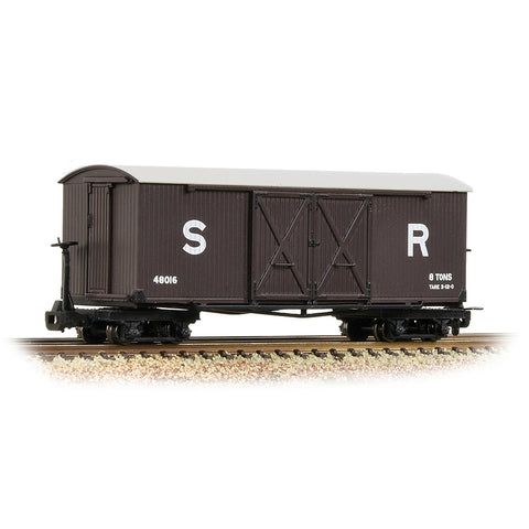 Bachmann 393-028 OO-9 Gauge SR Brown Covered Goods Wagon