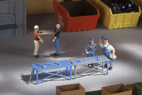 Auhagen 41643 HO/OO Gauge Set of 6 Workbenches with Tools on Bench Plastic Kit