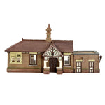 Graham Farish 42-090 N Gauge Sheffield Park Waiting Room