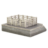 Bachmann 44-0081 OO Gauge Stone Cattle Dock
