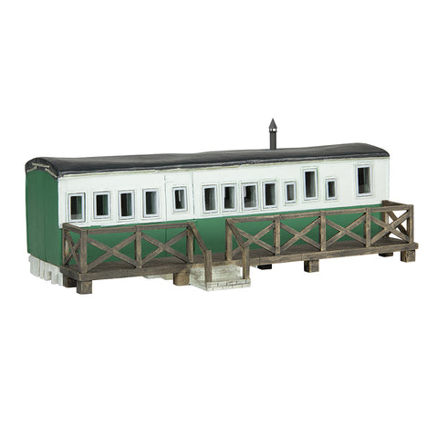 Bachmann 44-0150G OO Gauge Scenecraft Holiday Coach Green and White
