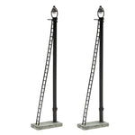 Bachmann 44-561 OO Gauge Scenecraft Wooden Post Yard Lamps (x2)