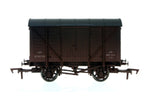 Dapol 4F-012-028 OO Gauge Ventilated Van BR Bauxite B768128 Weathered