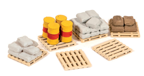 Ratio 514 OO Gauge Assorted Pallets, Sacks & Barrels