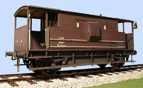 Slaters 7053 O Gauge LMS/BR 20 Ton Goods Brake Van w Interior Stove Kit