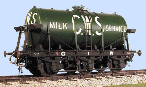 Slaters 7076 O Gauge GWR 3000 Gallon Milk Tank Wagon Kit