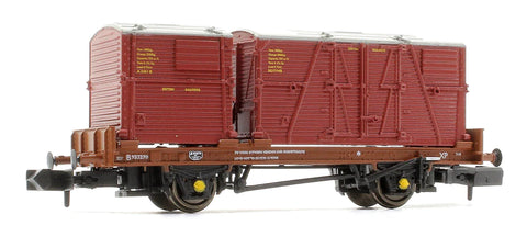 Rapido Trains 921008 N Gauge BR ‘Conflat P’ Wagon B933270 (crimson containers)