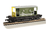 Bachmann 74904 OO Gauge Standard Brake Van Track Cleaning Vehicle Departmental